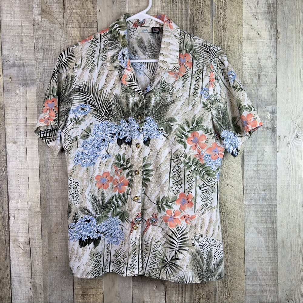 Tapestry Size Medium Floral Bird Tropical Button Front Short Sleeve Shirt